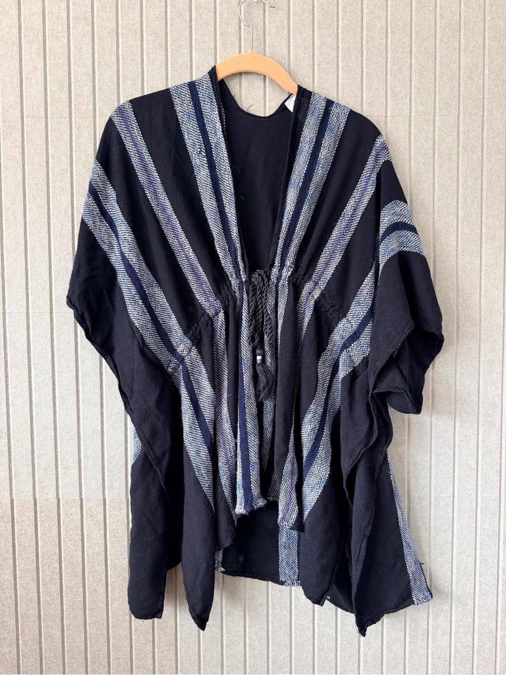 Time and Tru Navy Striped Open-Front Tunic